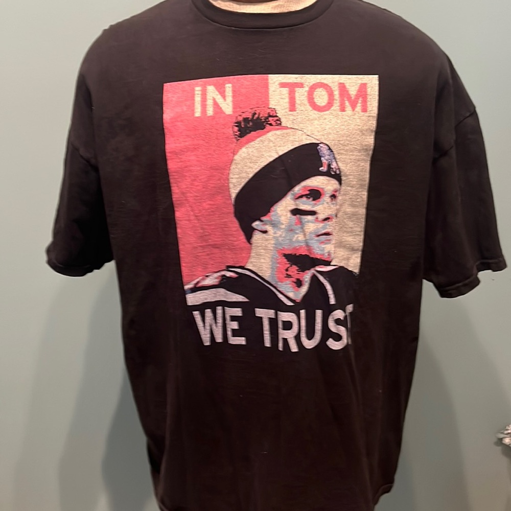 In Tom We Trust Tee